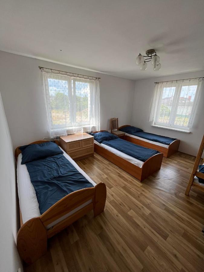 Hostel Lodzka 52 Торунь Экстерьер фото