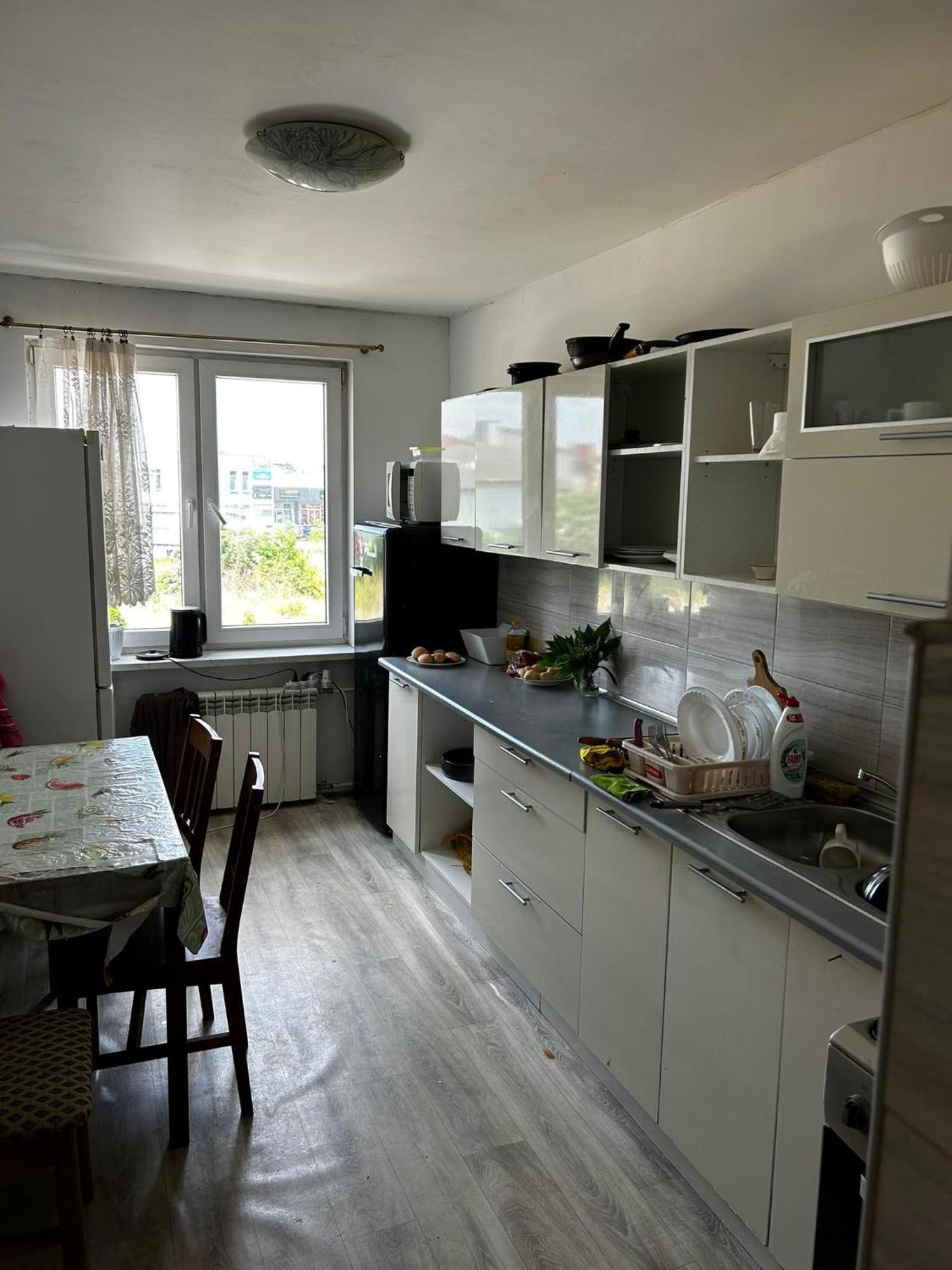 Hostel Lodzka 52 Торунь Экстерьер фото